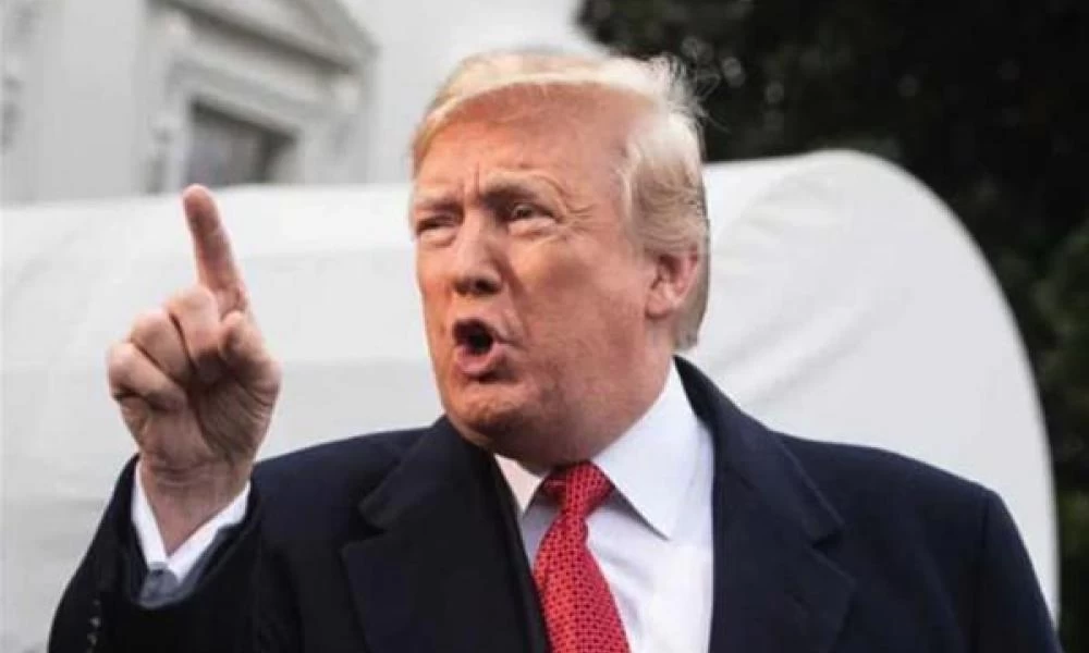 Τραμπ: Το «βαθύ κράτος» της FDA θέλει να καθυστερήσει το εμβόλιο για τον κορονοϊό